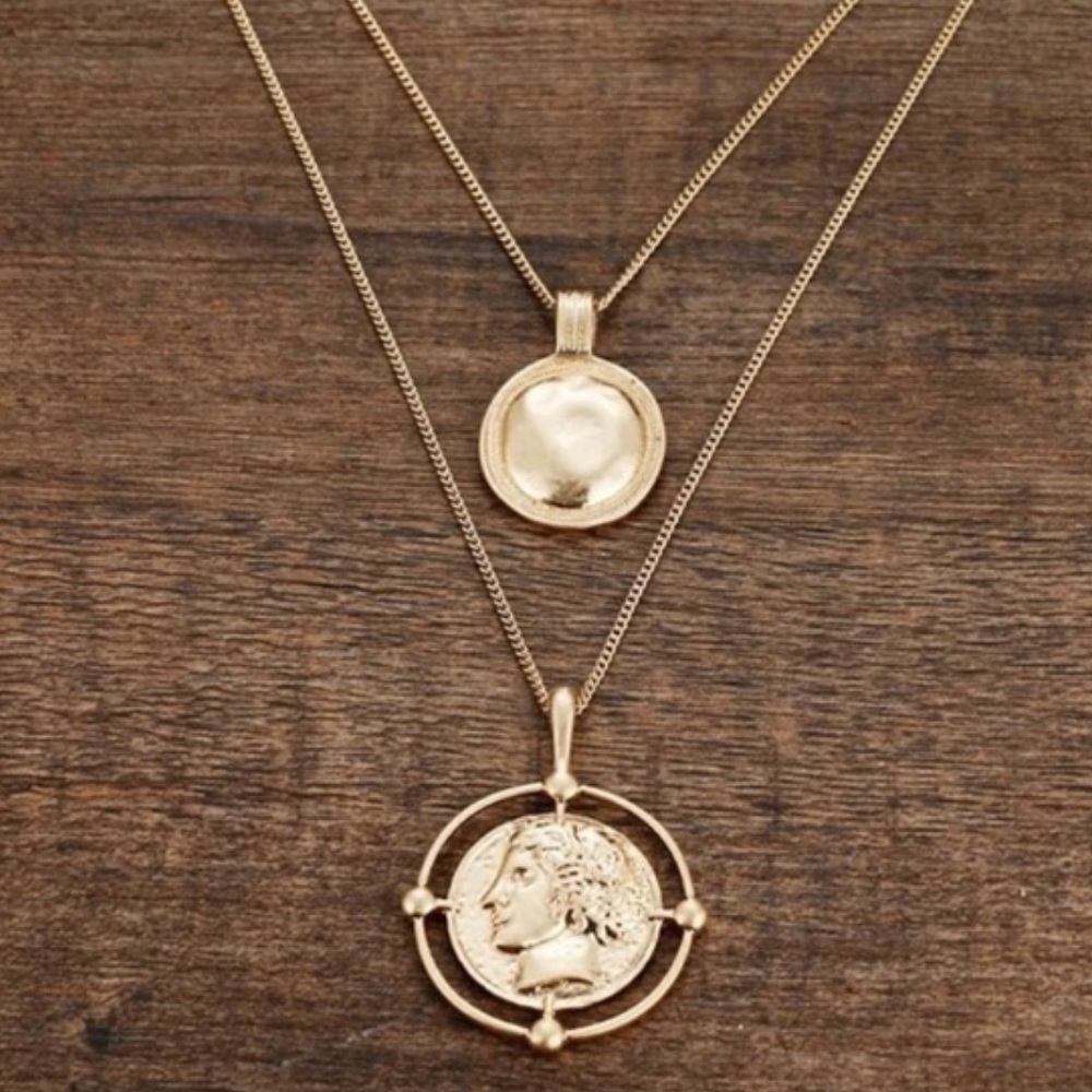 18K Gold Coin Pendant Vintage Double ChainNecklace - Picture 2 of 4